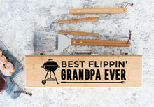 Load image into Gallery viewer, Best Flippin&#39; Grandpa Ever Father&#39;s Day Bamboo BBQ Set
